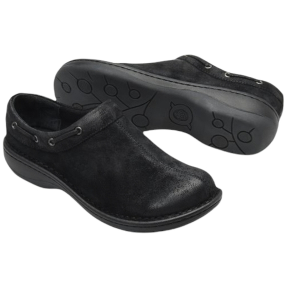 NEW Born Tahoe Women's in Black Distressed Clog shoes boots heels leather - Picture 1 of 10